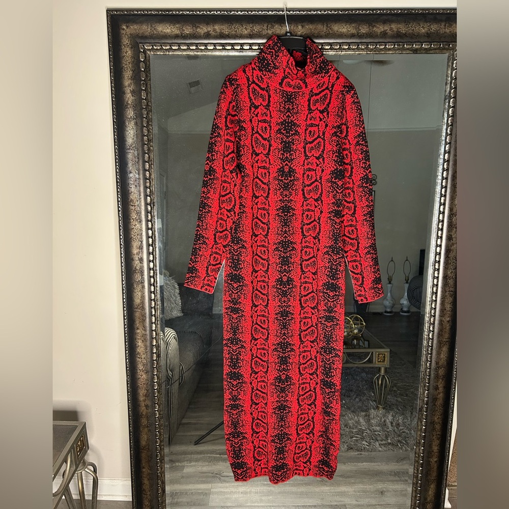 Fashion Nova Red and Black Long Sleeve Dress - Picture 6 of 7